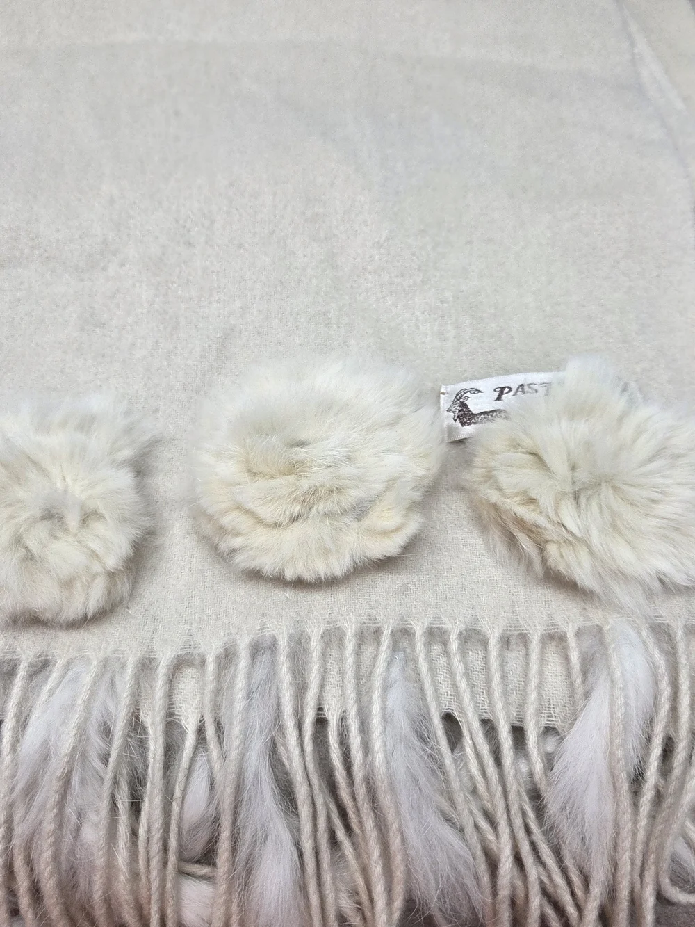 Pashmina Cream Cashmere Rabbit Scarf Wrap 26.5x70 Cozy Winter Luxe Chalet Chic